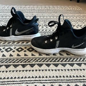 Boys basketball sneakers